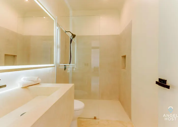 Private Oceanview Rooftop Plunge Pool *