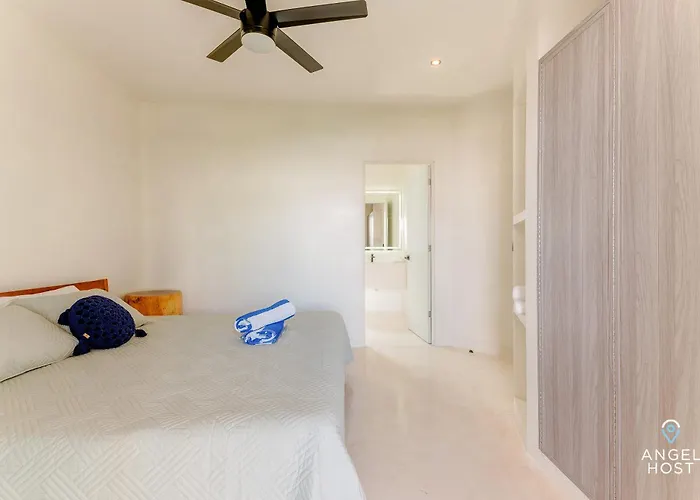 Ferienhaus Private Oceanview Rooftop Plunge Pool