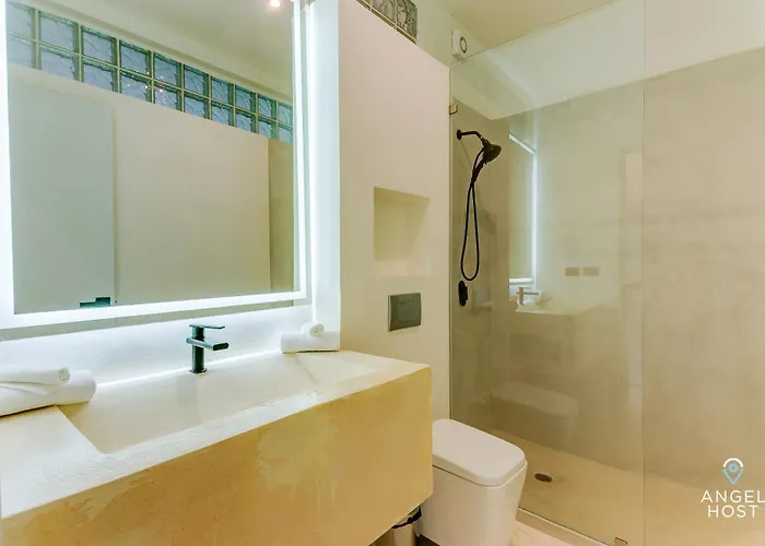 Ferienhaus Private Oceanview Rooftop Plunge Pool
